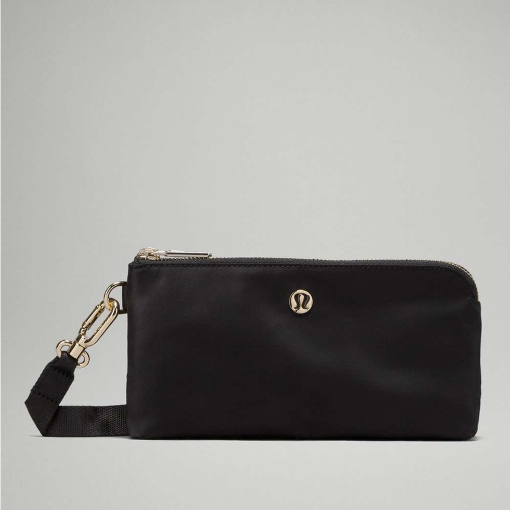 Lululemon Curved Wristlet
